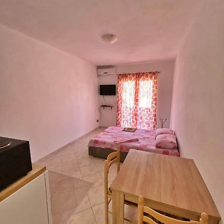 Rajovic Apartments Тиват Экстерьер фото