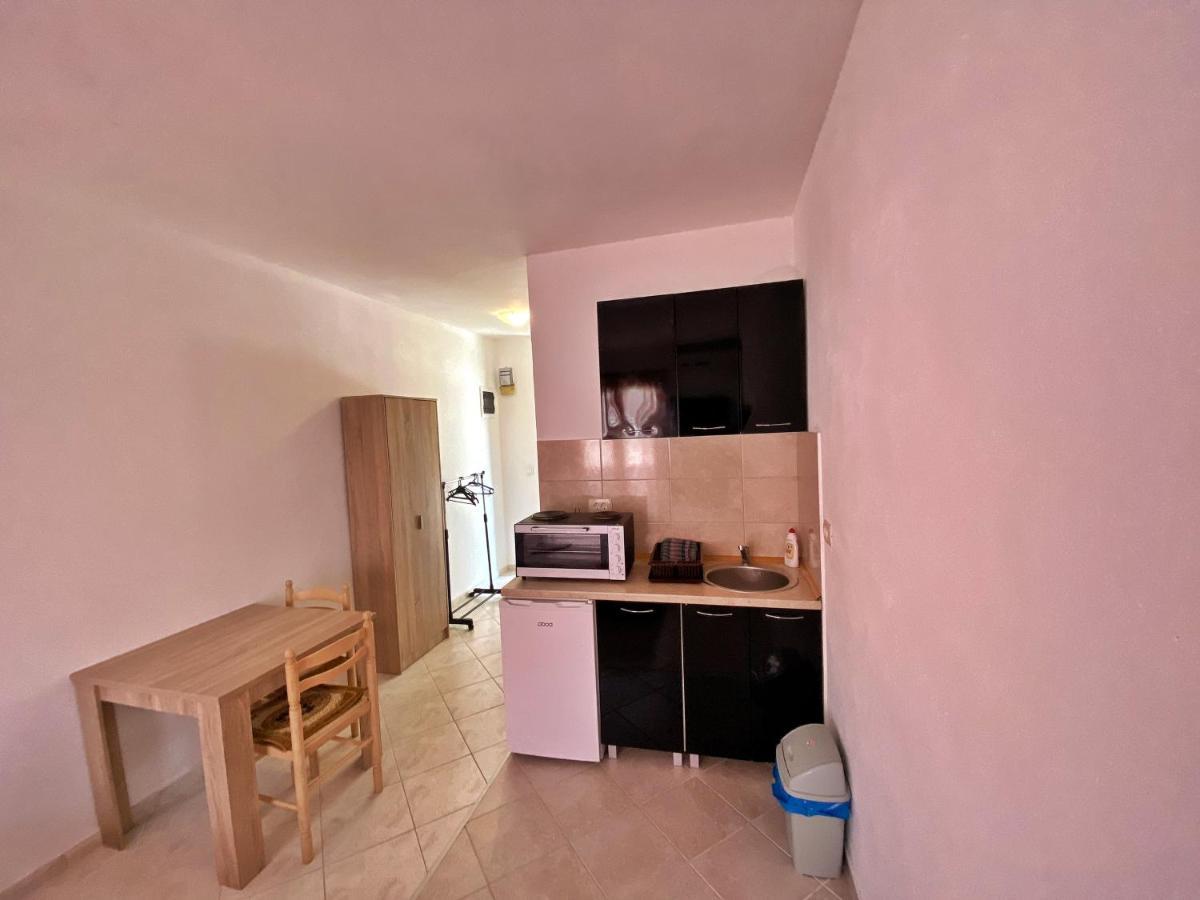Rajovic Apartments Тиват Экстерьер фото